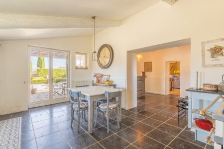 Kitchen Table